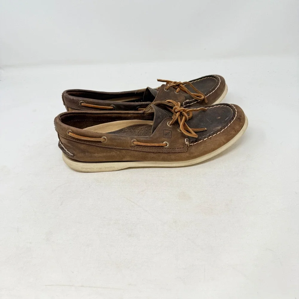 Sperry Boat Shoes Brown 9.5M Leather Nautical Preppy Classic Lake Life Beach